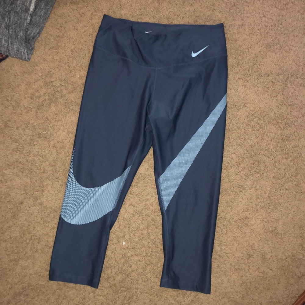 Nike leggings